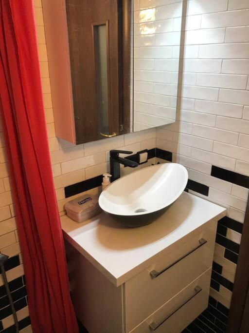 City Center/Navarinou Modern Apt. With Queen Bed Thessalonique Extérieur photo